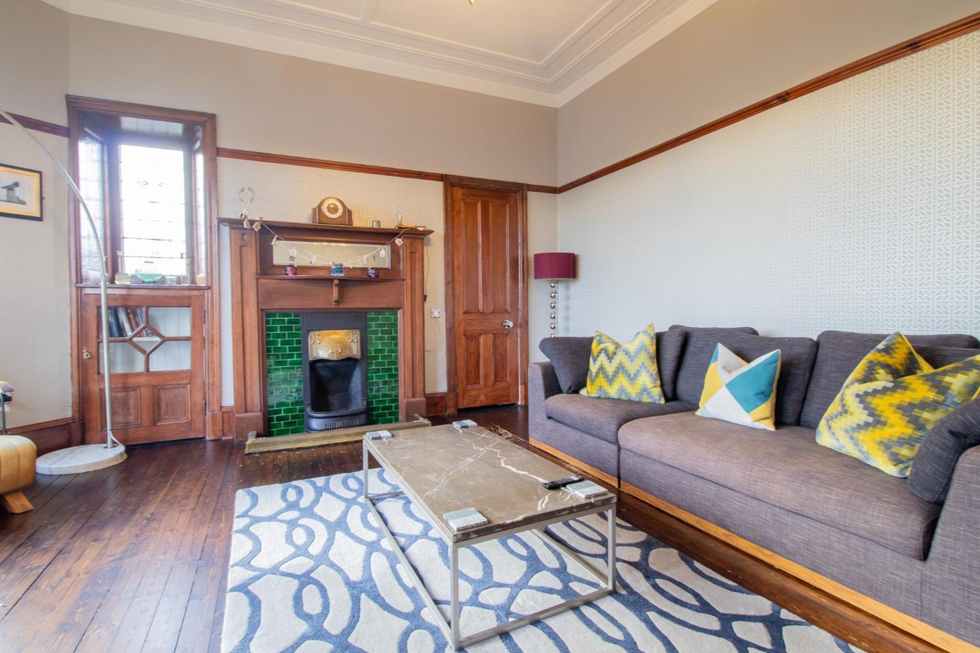 Pass The Keys Beautiful, Traditional 2 Bed Flat W Free Parking Glasgow Exterior foto