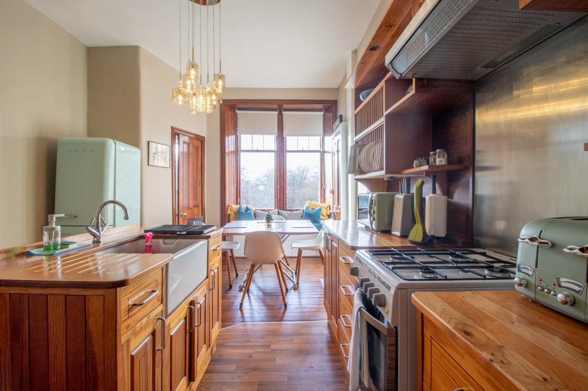 Pass The Keys Beautiful, Traditional 2 Bed Flat W Free Parking Glasgow Exterior foto
